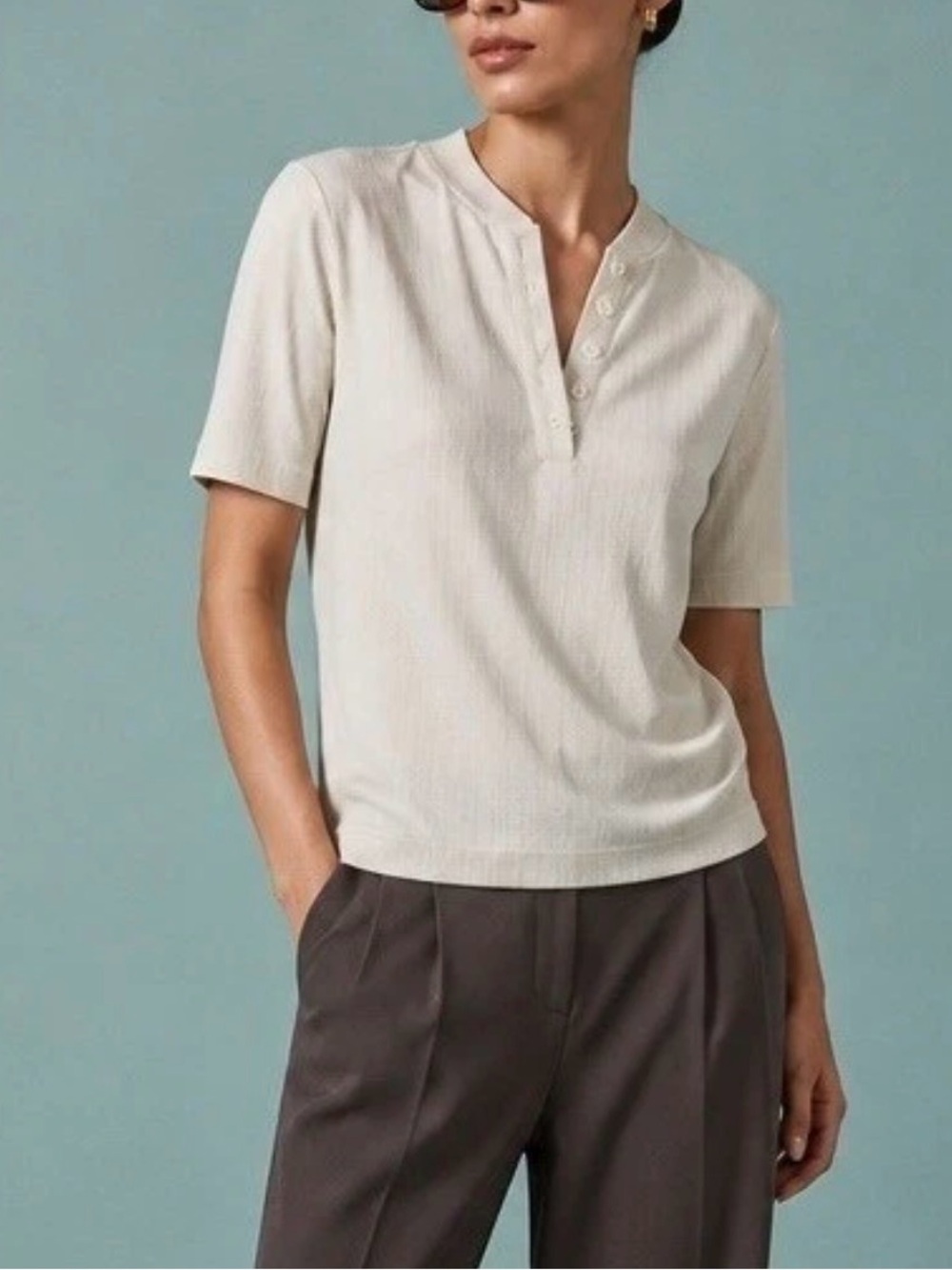 Varley Kasey Ribbed Beige Short Sleeve Henley Tee Top M
